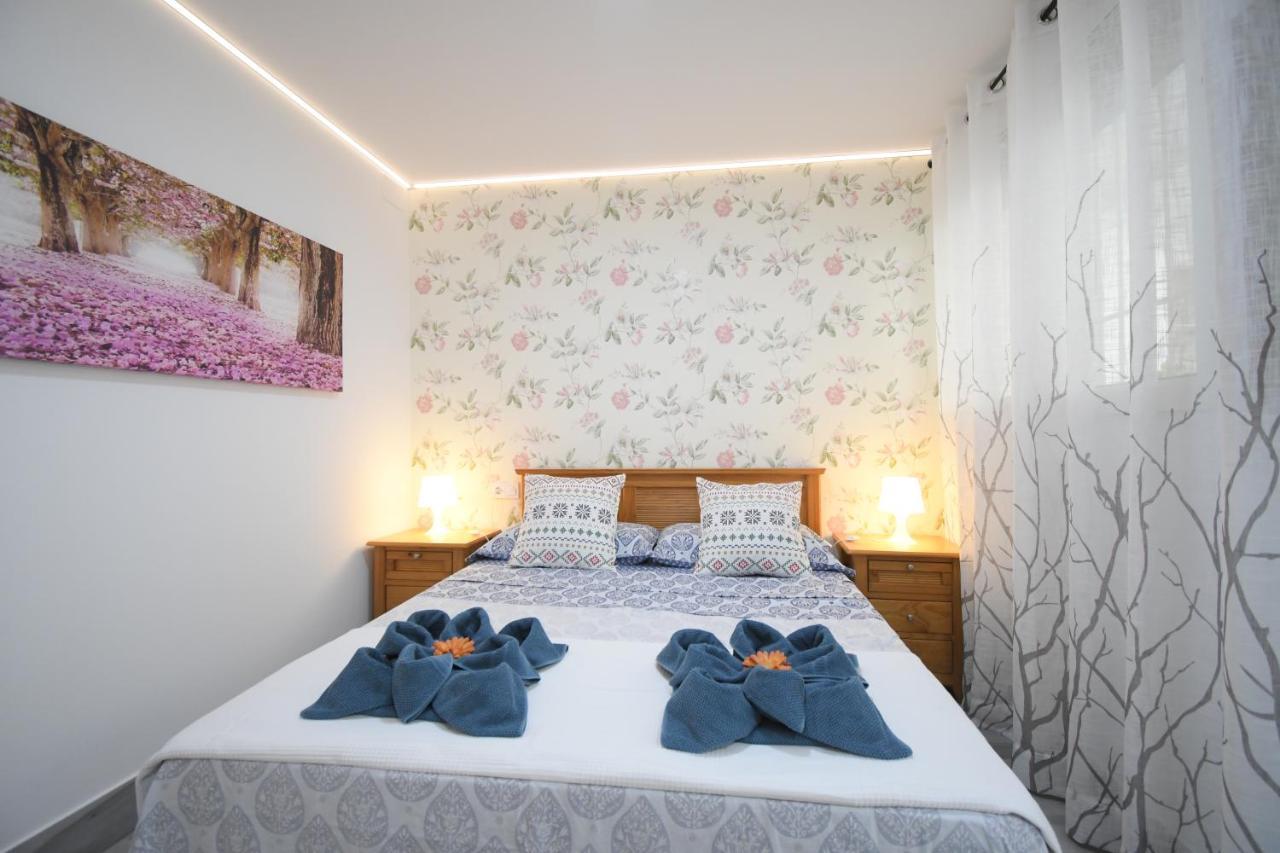 Jara Apartments ! Малага Екстериор снимка