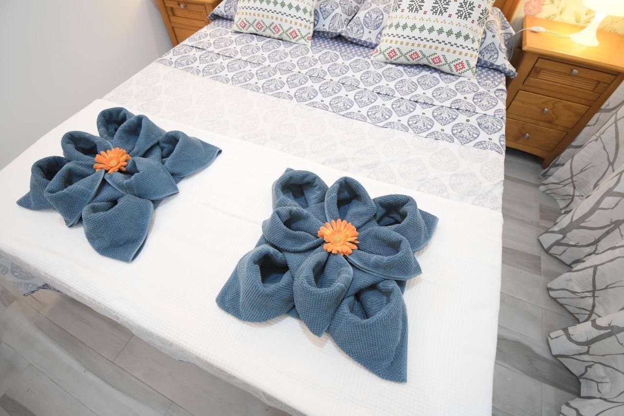 Jara Apartments ! Малага Екстериор снимка