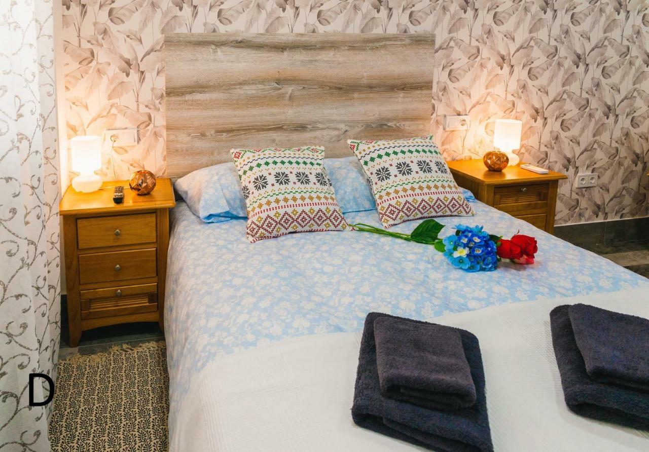 Jara Apartments ! Малага Екстериор снимка